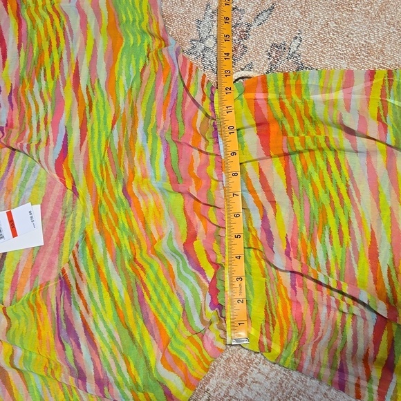 BECCA Multi Colored Light and Airy Elastic Waist V-Neck Cover-Up Sz XS-S - Picture 11 of 12